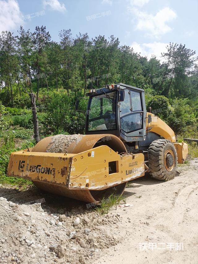 柳工CLG6622E(单驱)压路机
