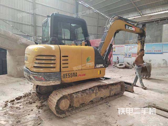 徐工XE55DA挖掘机