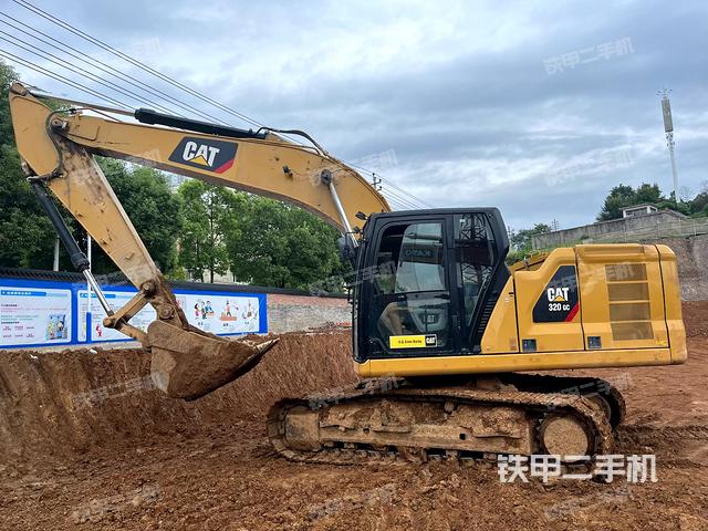 卡特彼勒320GC挖掘机