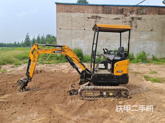 三一重工SY16C挖掘机