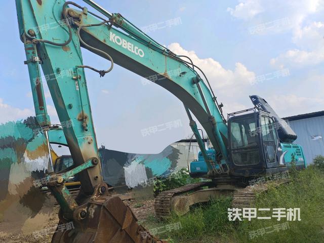 神钢SK350LC-8挖掘机
