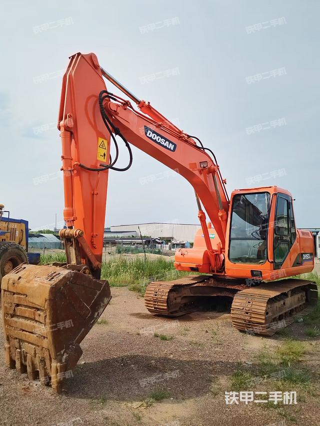 斗山DH150LC-7挖掘机