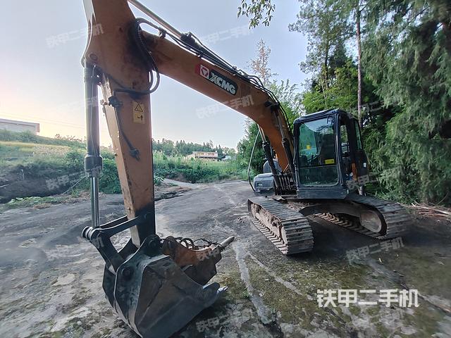 徐工XE135D挖掘机