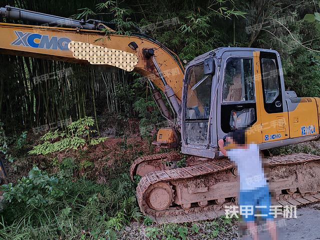 徐工XE150D挖掘机