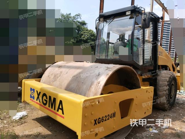 厦工XG6224M压路机