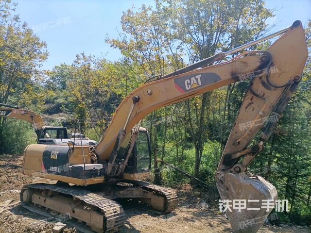 卡特彼勒326DL挖掘机