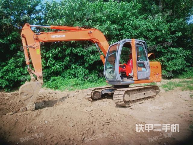 日立ZX70挖掘机
