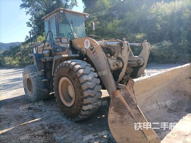 山东临工LG952装载机