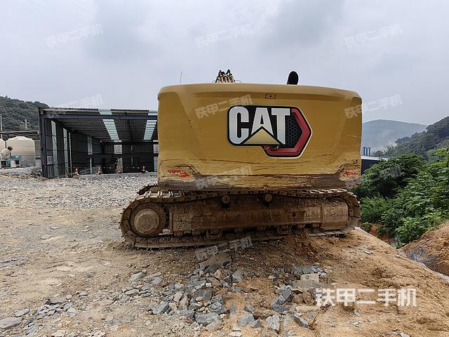 驾驶室顶部（整机外观）