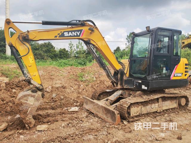 三一重工SY60C挖掘机