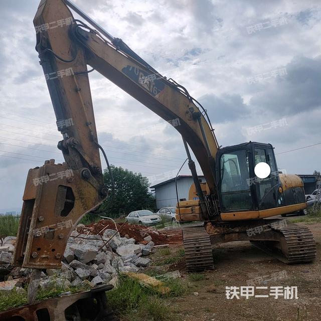 卡特彼勒320D液压挖掘机