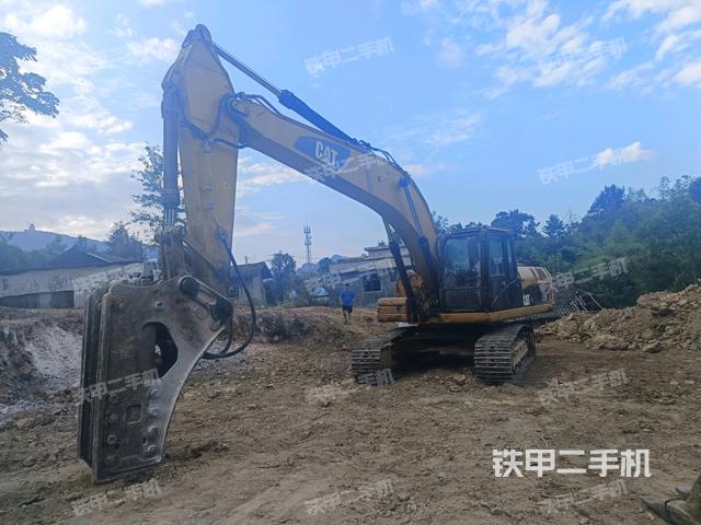 卡特彼勒329D挖掘机