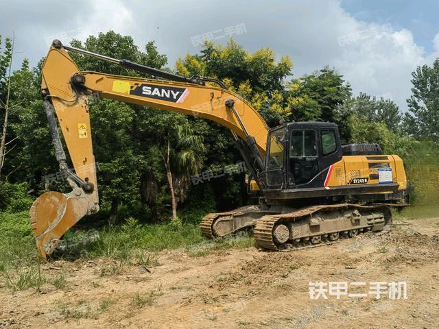 三一重工SY245H挖掘机