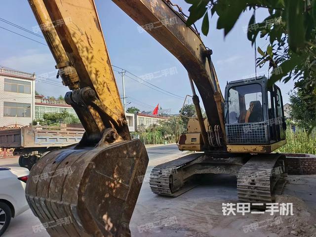 柳工CLG920D挖掘机