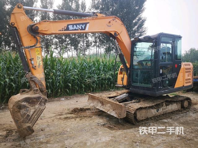 三一重工SY65C挖掘机