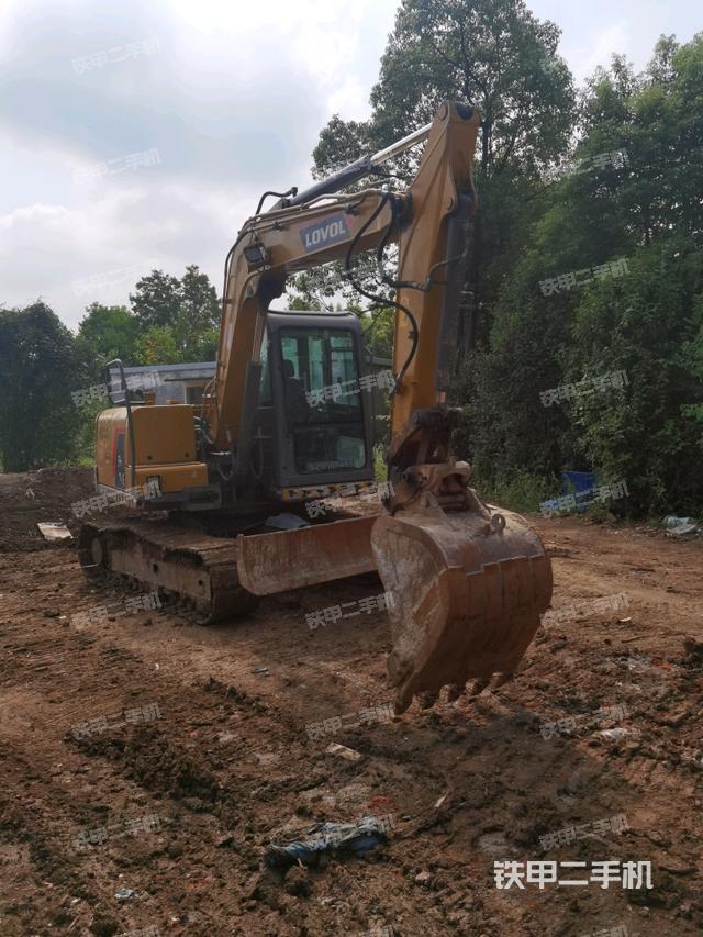 雷沃重工FR75E挖掘机
