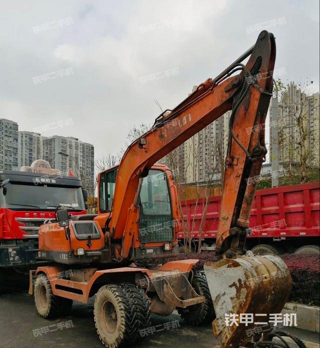 新源XY75W-8挖掘机
