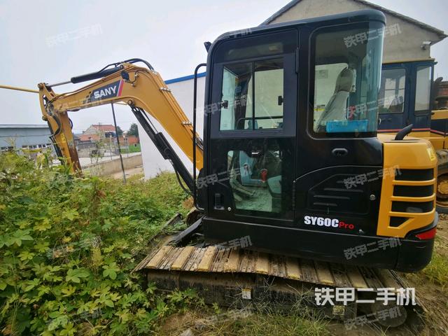 三一重工SY60C挖掘机
