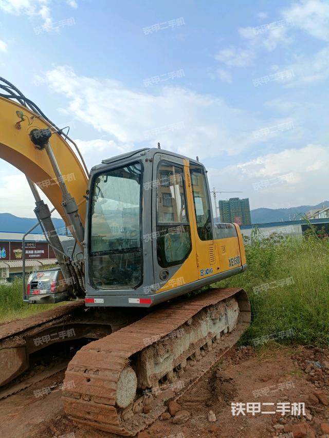 徐工XE150D挖掘机