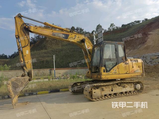 雷沃重工FR150-7挖掘机
