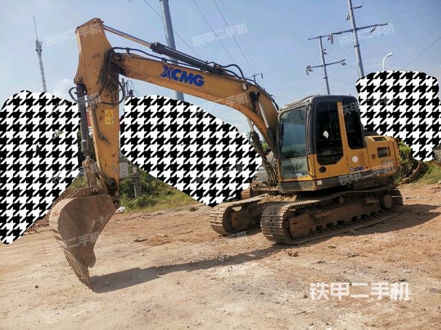 徐工XE150D挖掘机