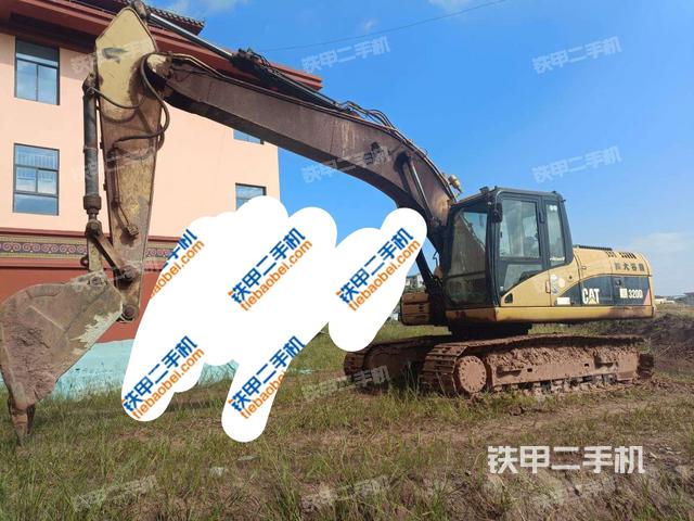 卡特彼勒320D液压挖掘机