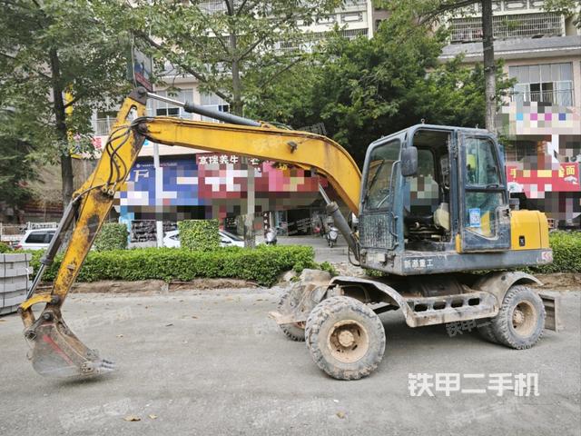 新源XYB75W-9挖掘机
