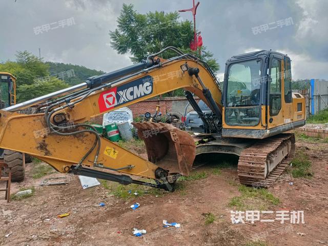 徐工XE135D挖掘机