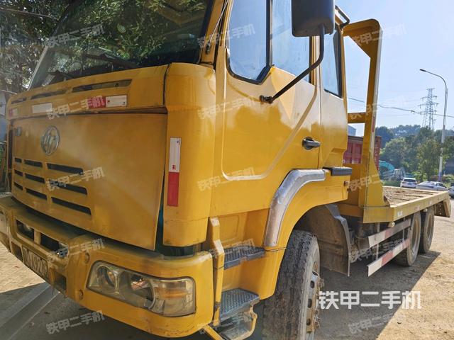 红岩6X4平板运输车