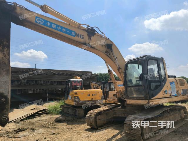 柳工CLG920D挖掘机