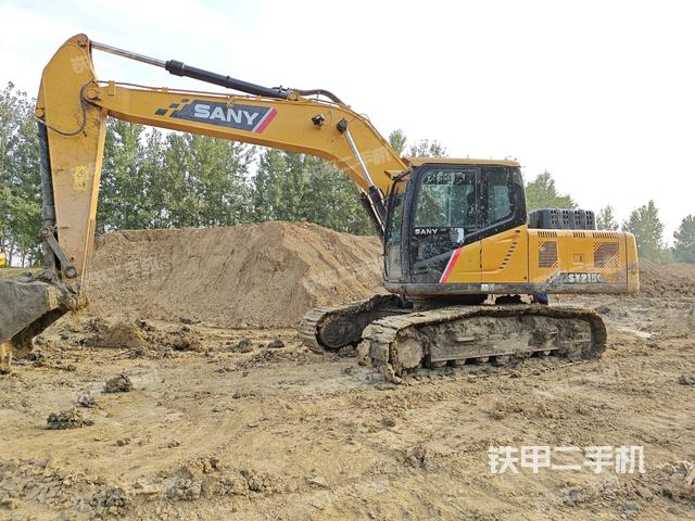 三一重工SY205C挖掘机