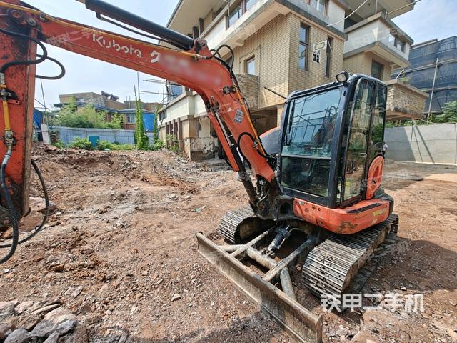 久保田KX155-5挖掘机