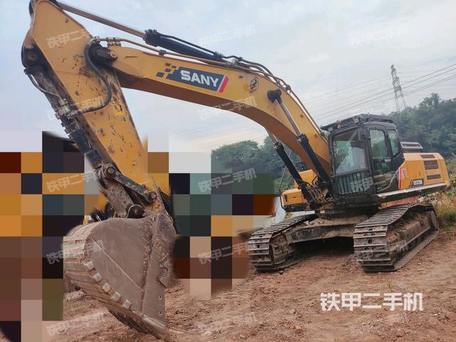 三一重工SY375H挖掘机