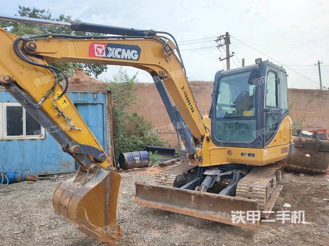 徐工XE60DA挖掘机