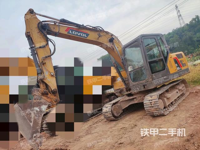 雷沃重工FR130E2-H挖掘机