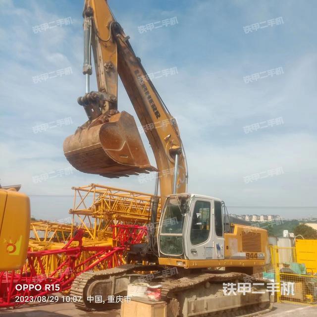 利勃海尔R944C SME挖掘机
