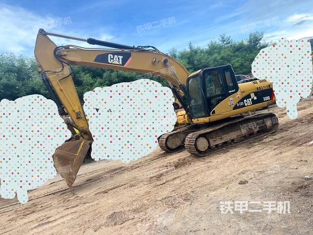 卡特彼勒320D液压挖掘机