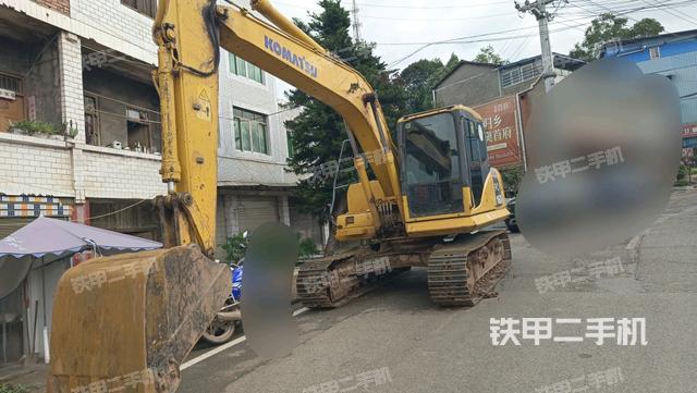 小松PC130-7挖掘机