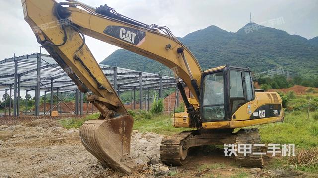 卡特彼勒320D液压挖掘机