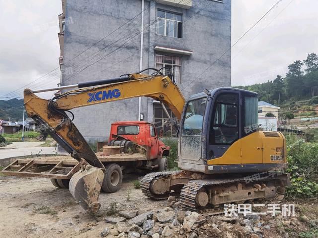 徐工XE75D挖掘机