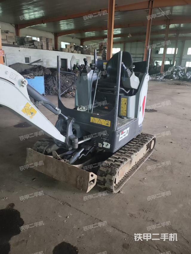 山猫E20挖掘机