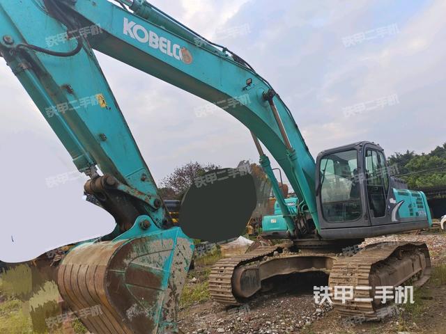 神钢SK350LC-8挖掘机