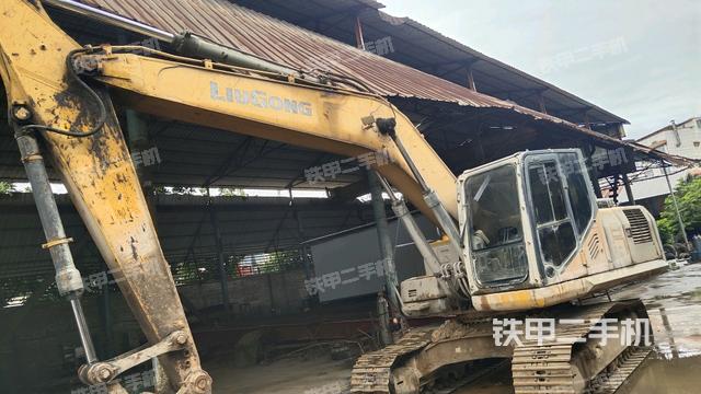 柳工CLG920E挖掘机