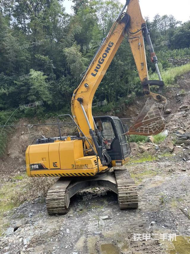 柳工CLG913E挖掘机