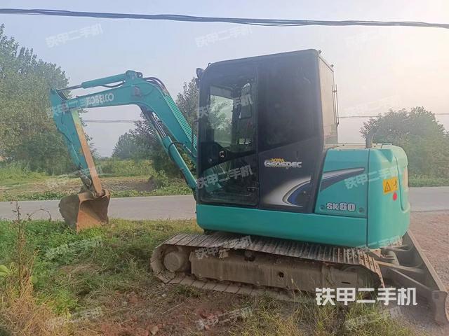 神钢SK60-8挖掘机