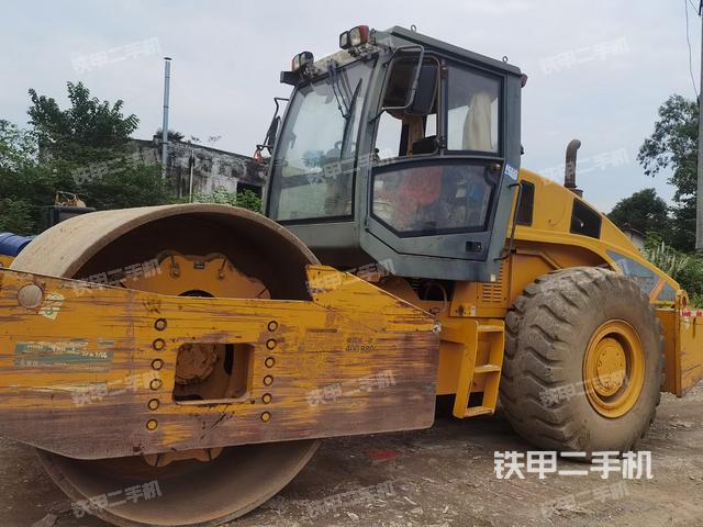 柳工CLG6126压路机