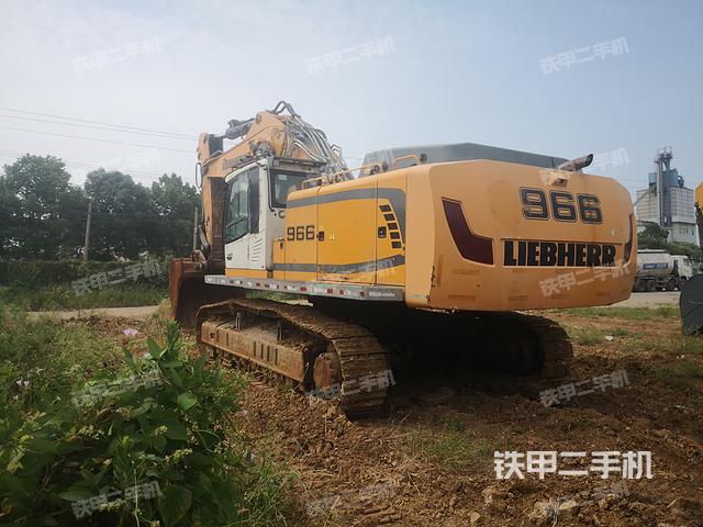 利勃海尔R966挖掘机