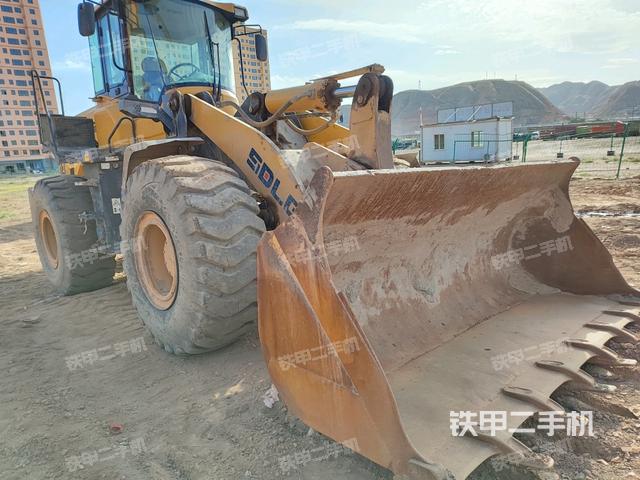 山东临工L955F装载机