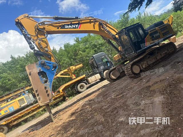 三一重工SY550H挖掘机