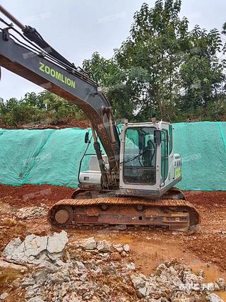 二手中联重科 ZE135E-10 挖掘机转让出售